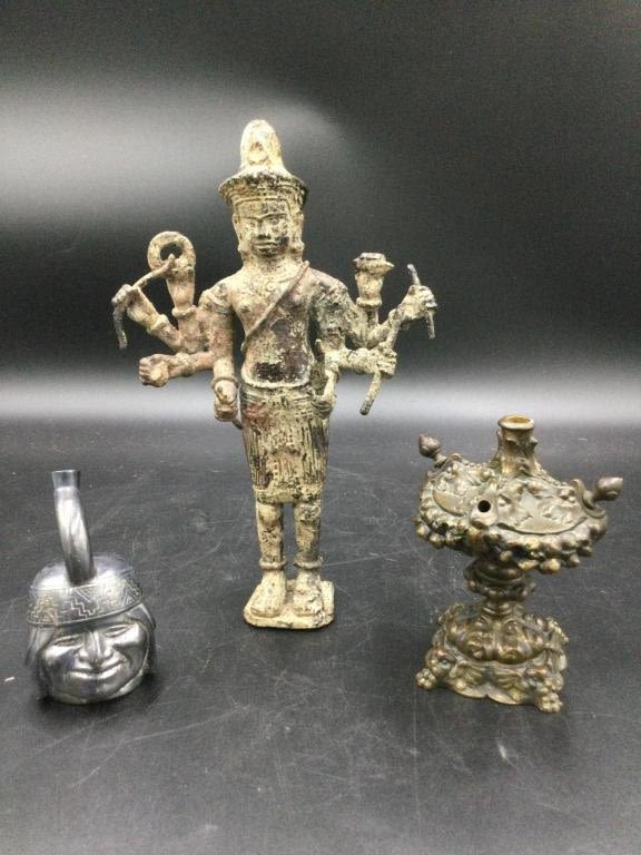 Lot 36: Vintage Items