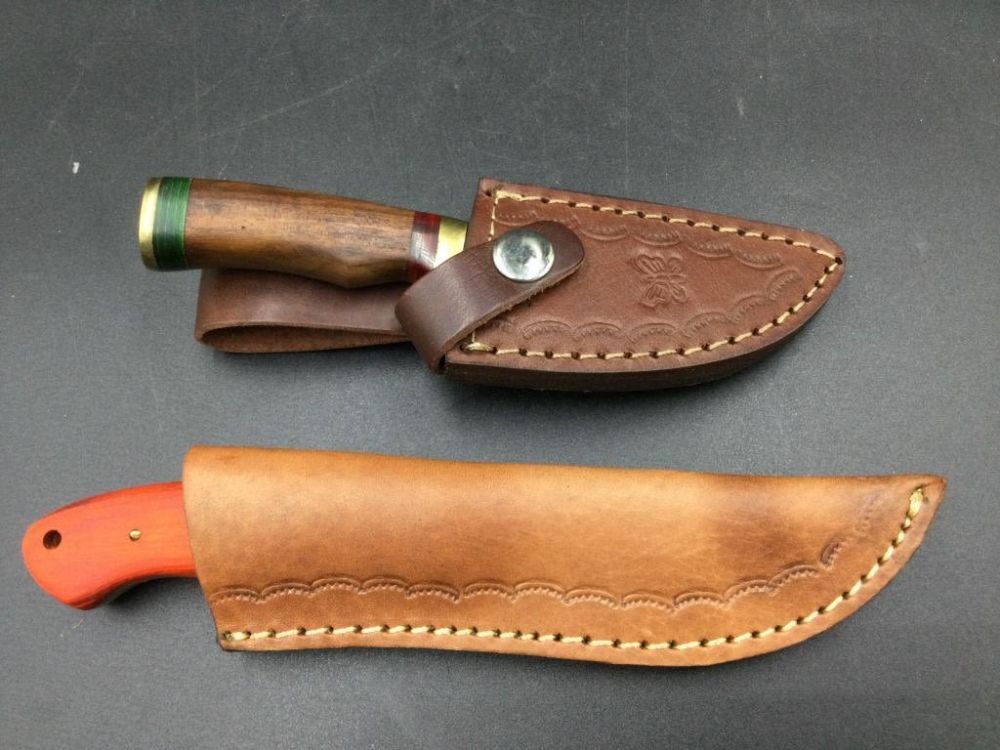 Lot 48: Damascus Steel Knives