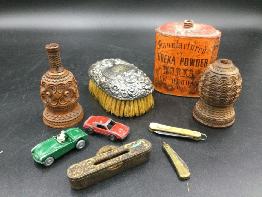 Lot 51: Vintage Lot