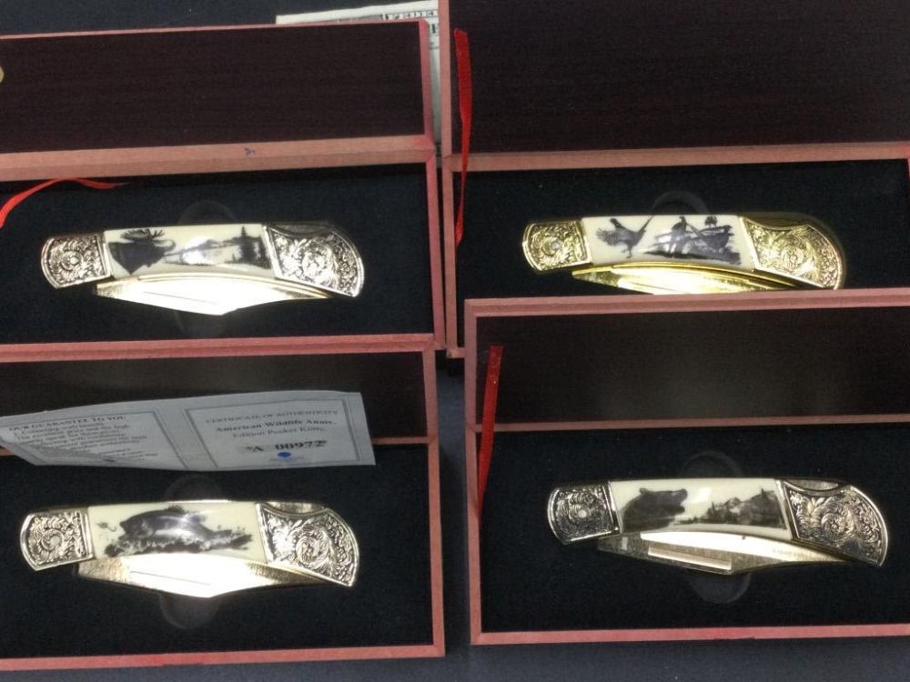 Lot 75: Falkner Knives