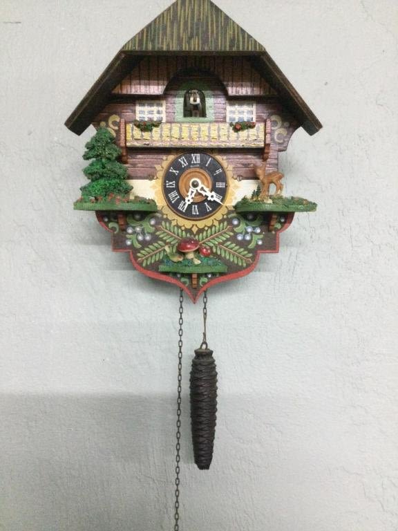 Lot 92: Vintage Cuckoo Clock