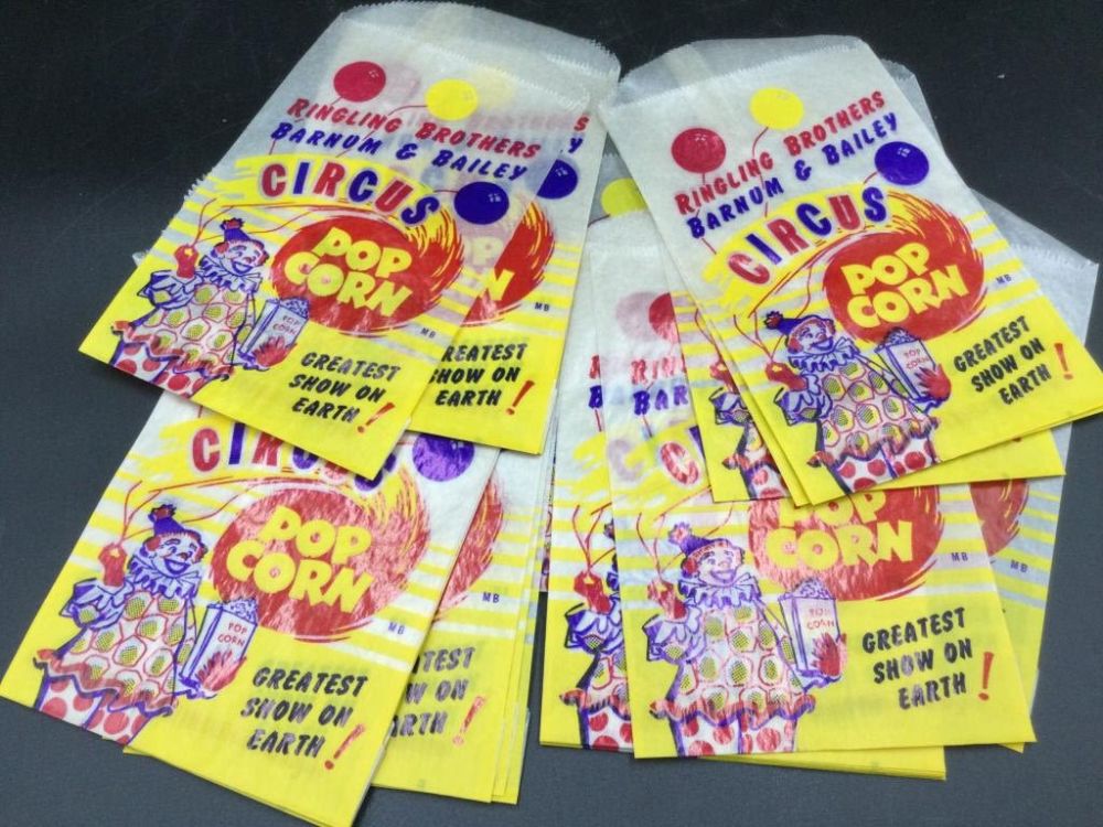 Lot 101: Vintage Pop Corn Bags