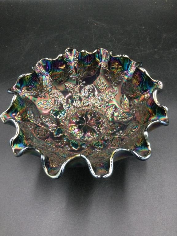 Lot 128: Fenton Glassware