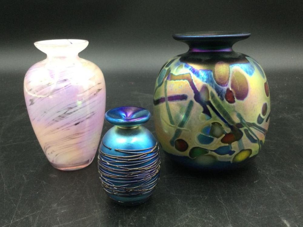 Lot 142: Art glass Vases