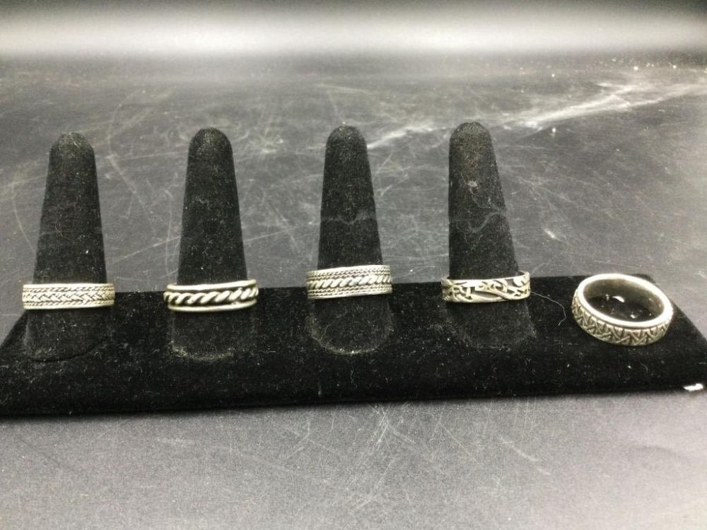 Lot 180: Sterling Rings