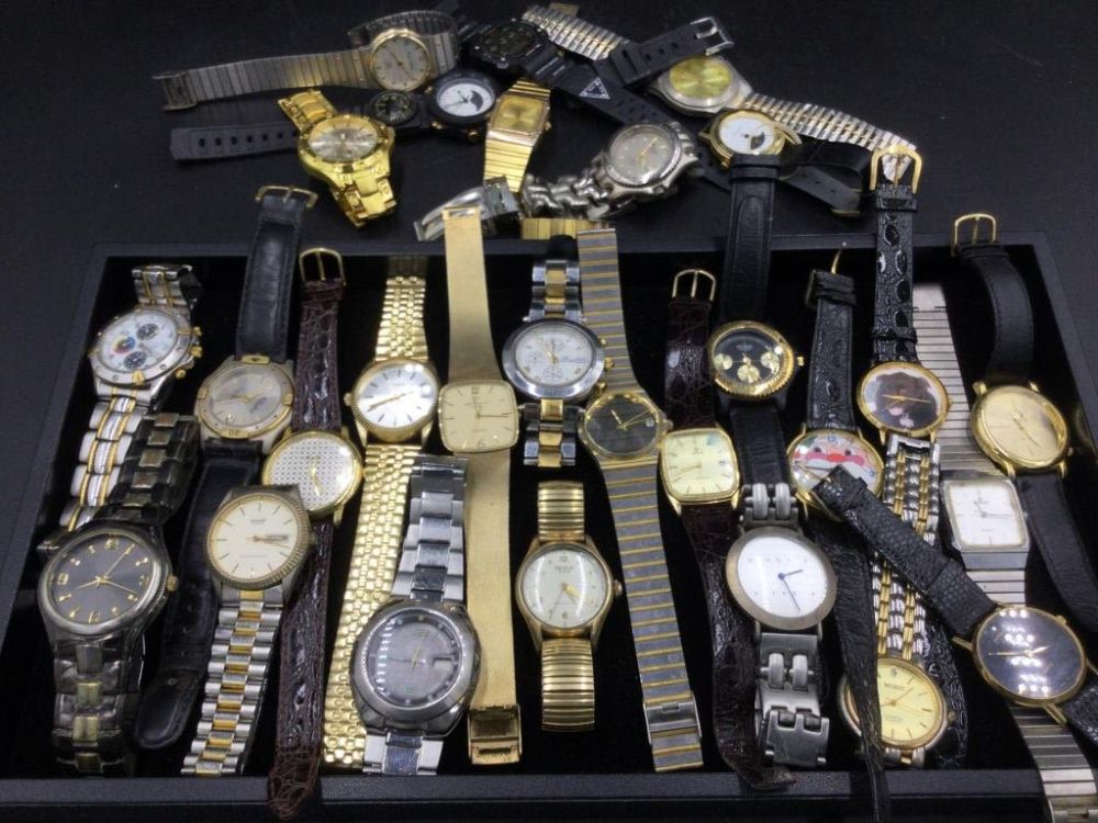Lot 183: Vintage Watches