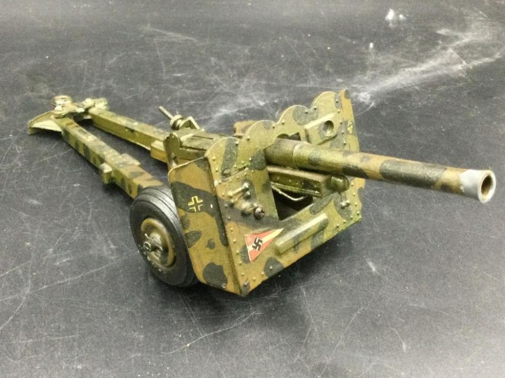Lot 197: Astra Die Cast Cannon