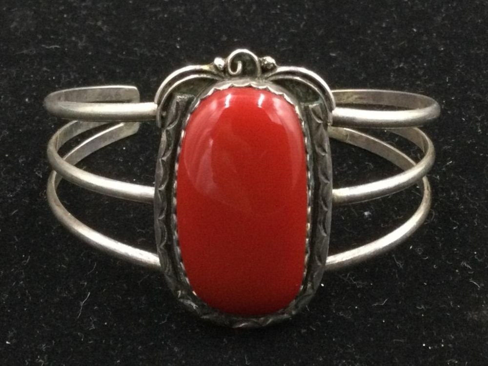 Lot 237: Native American Cuff Bracelet