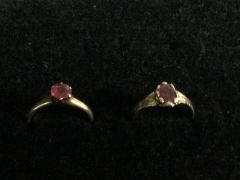 Lot 291: Vintage 14 Kt Gold Rings