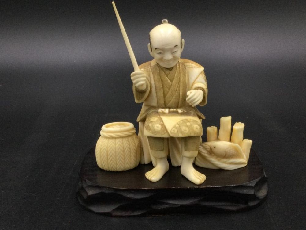Lot 26: Carved Statue