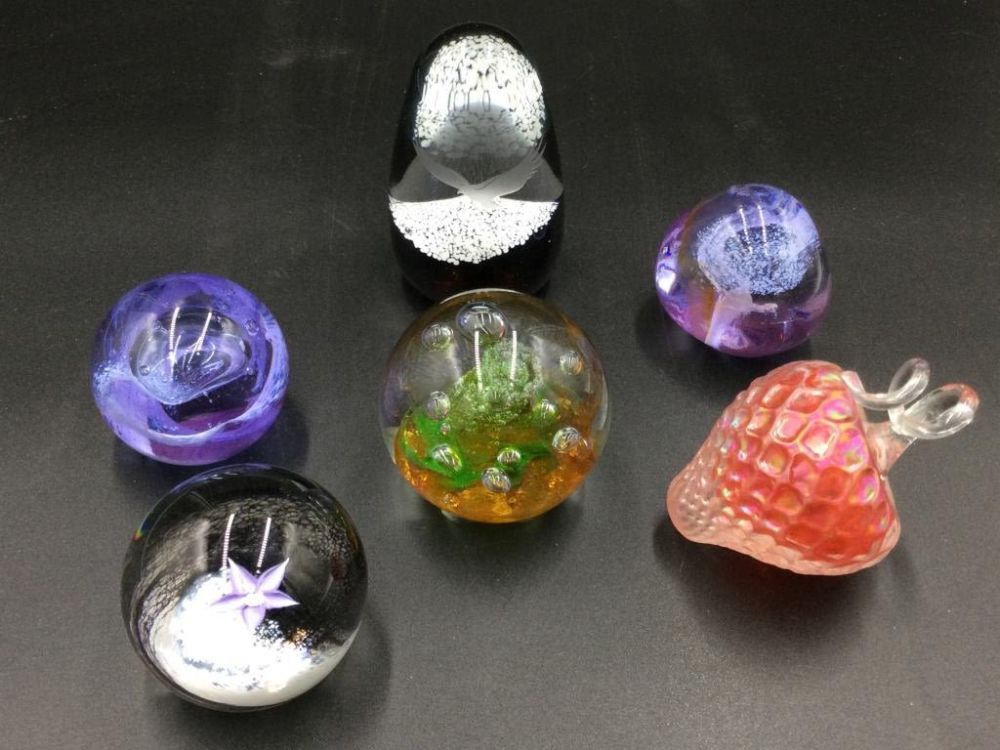 Lot 49: Paperweights