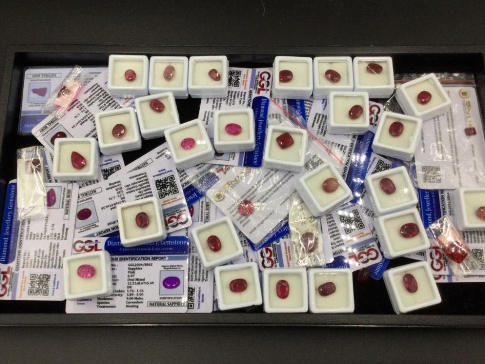 Lot 54: GGL Certified Stones Natural Ruby & Sapphire