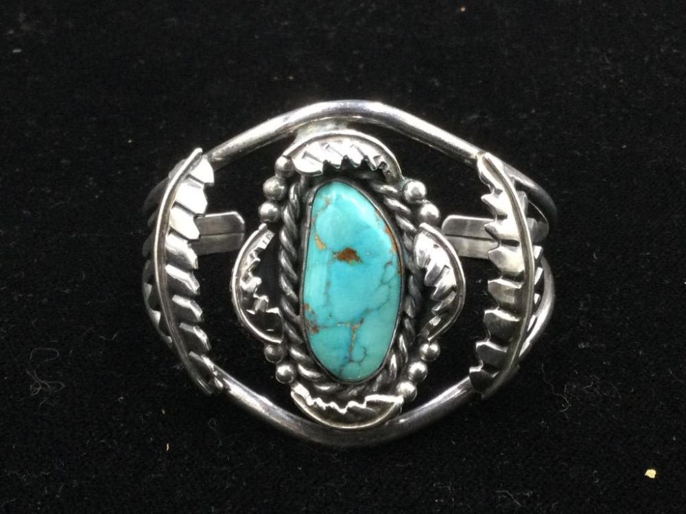 Lot 57: Navajo Cuff Bracelet