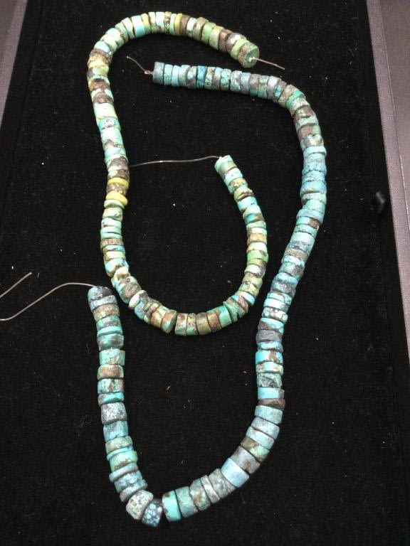 Lot 66: Turquoise Beads
