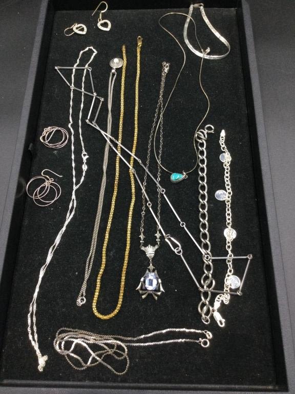 Lot 74: Sterling Jewelry