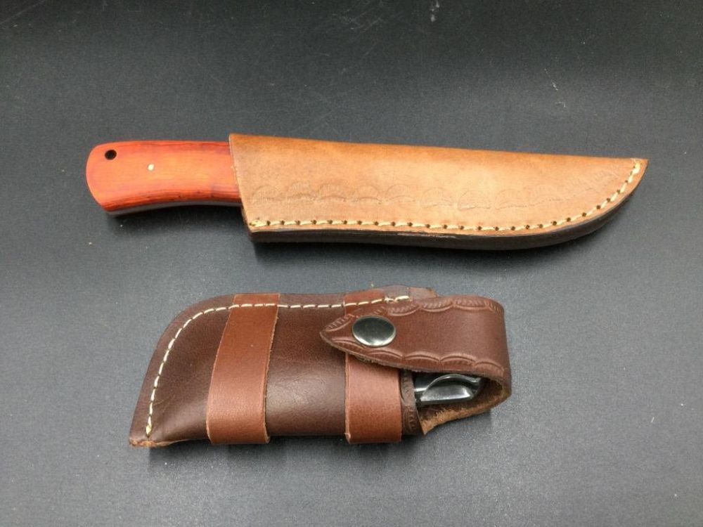 Lot 144: Damascus Steel Knives