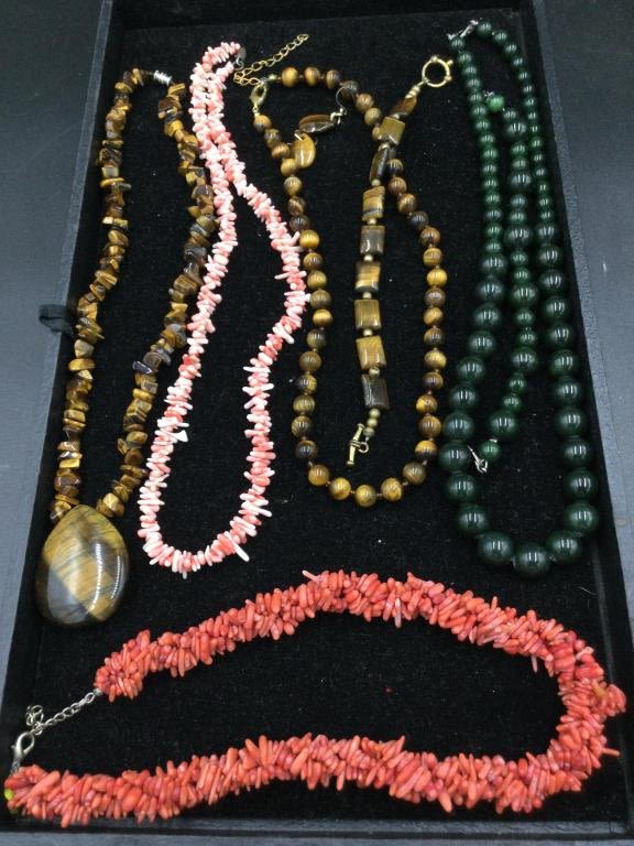 Lot 152: Gemstone Necklaces