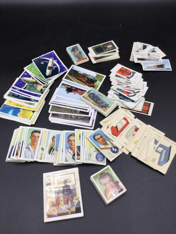 Lot 228: Cigarette Cards