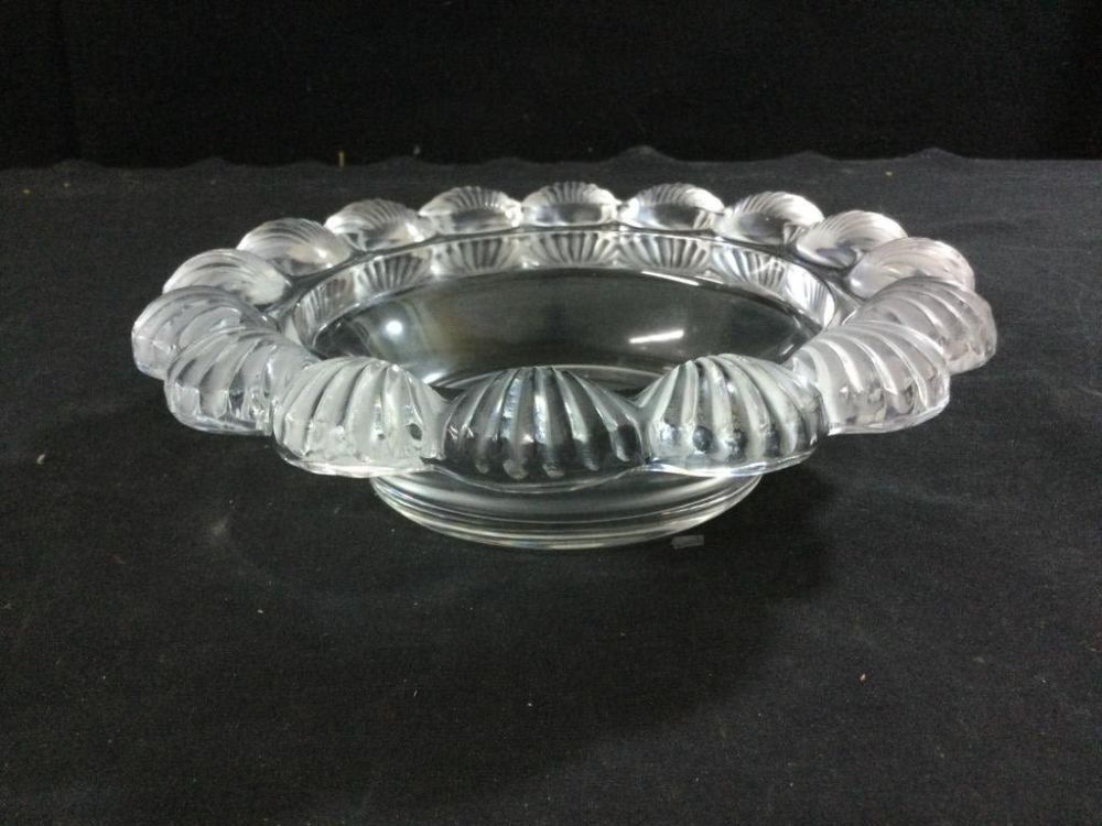 Lot 11: Lalique France Crystal Bowl/Dish