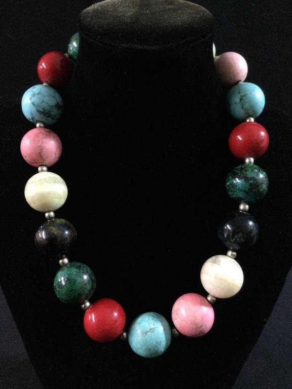 Lot 42: Gemstone Necklace w/Silver Beads