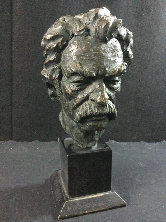 Lot 49: Vintage Sculpture