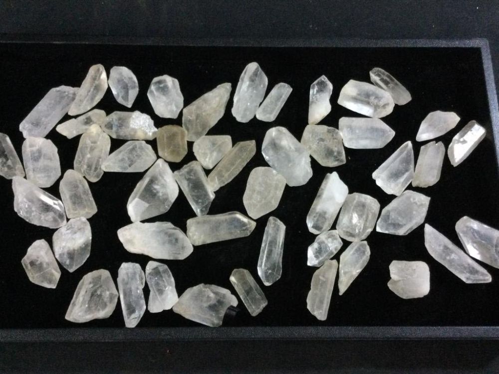 Lot 57: Quartz Crystals
