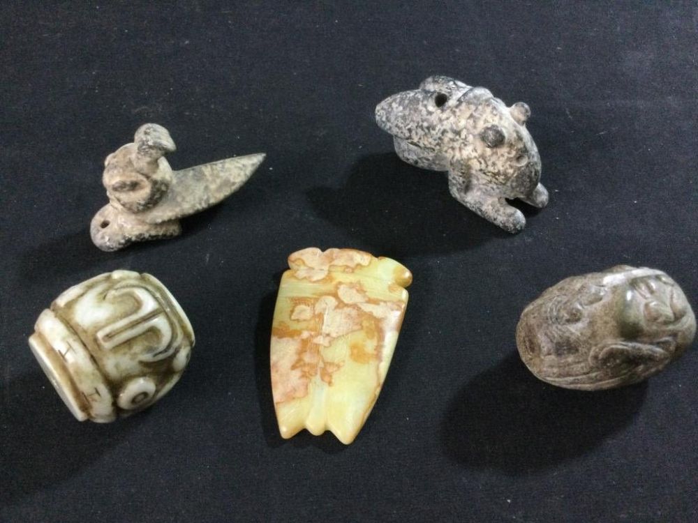 Lot 72: Carved Stone Fetishes