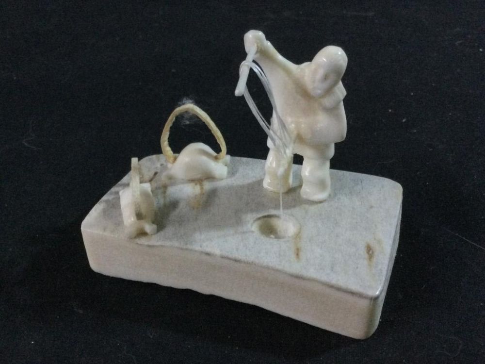 Lot 91: Alaskan Figurine