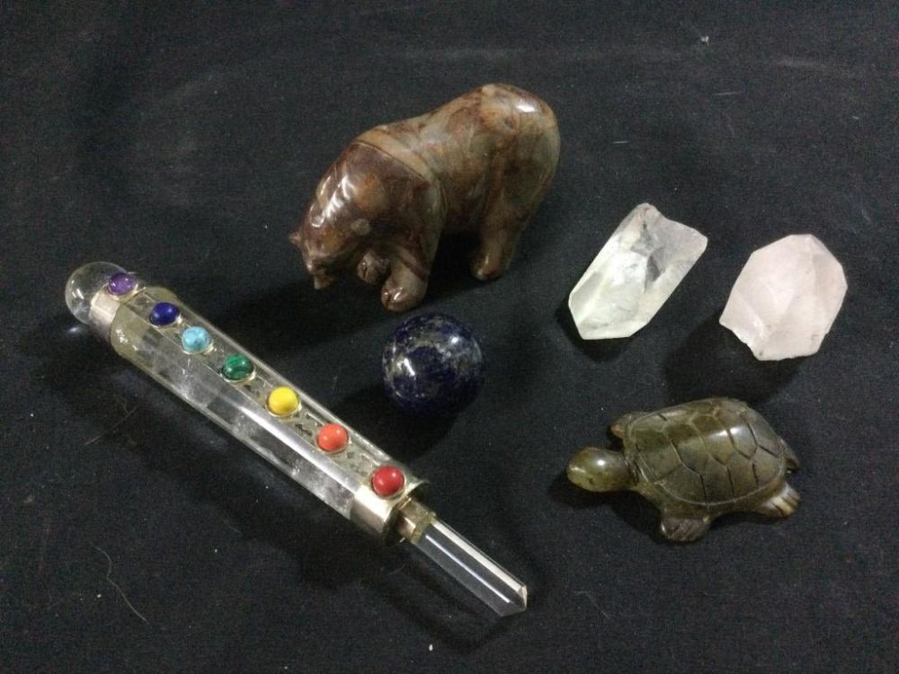 Lot 114: Carved Stone Lot
