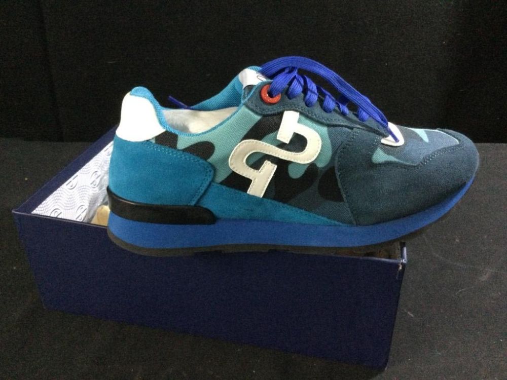 Lot 122: OPP France Sneakers "NEW"