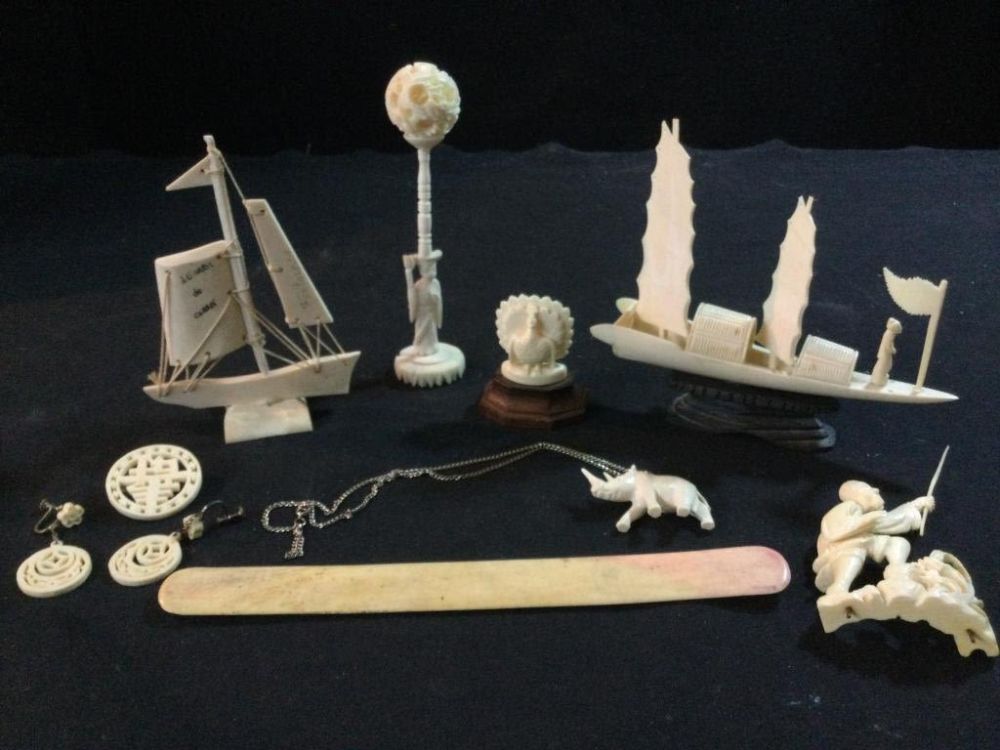 Lot 205: Carved Lot