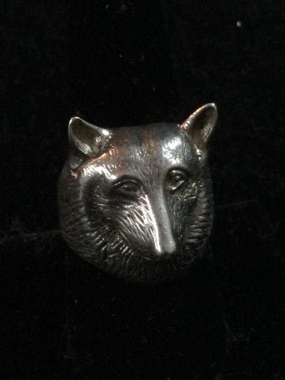 Lot 222: Sterling Wolfhead Ring
