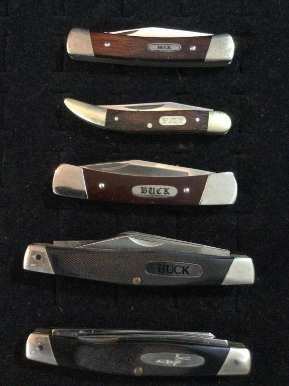 Lot 226: Vintage Buck Knives