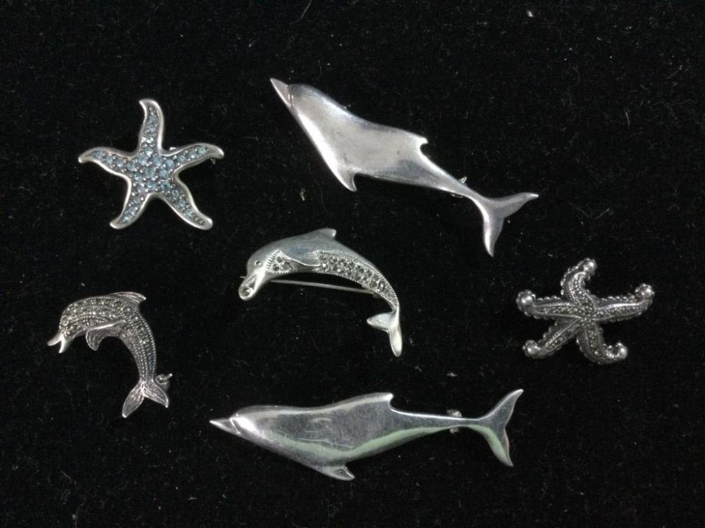 Lot 262: Silver Nautical Pins