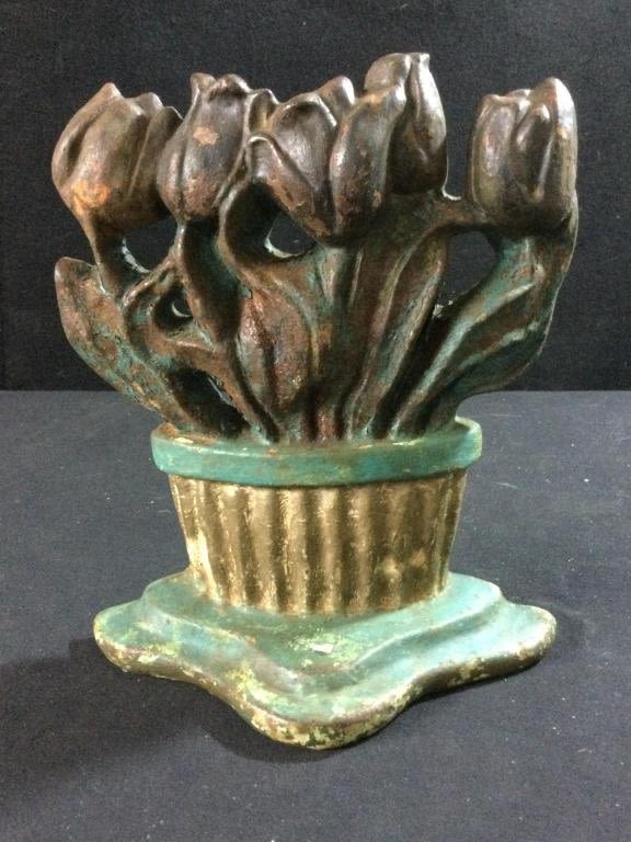 Lot 8: Antique Cast Iron Door Stop