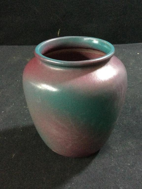 Lot 9: Vintage Cowan Pottery