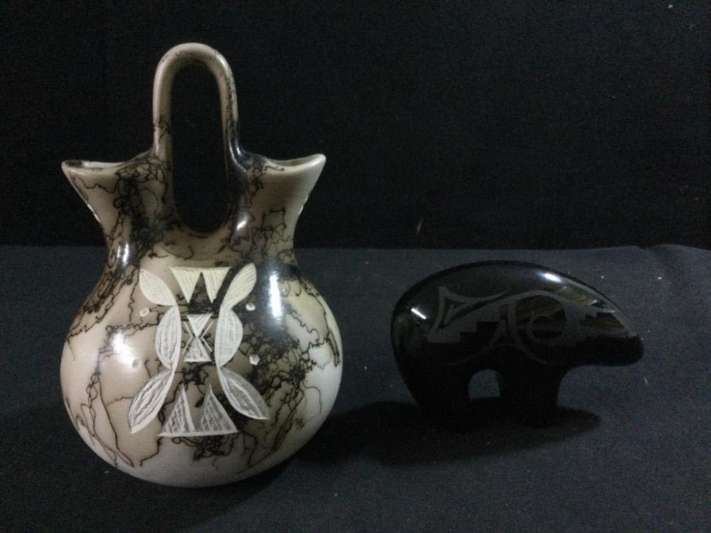 Lot 39: Navajo Signed Pottery