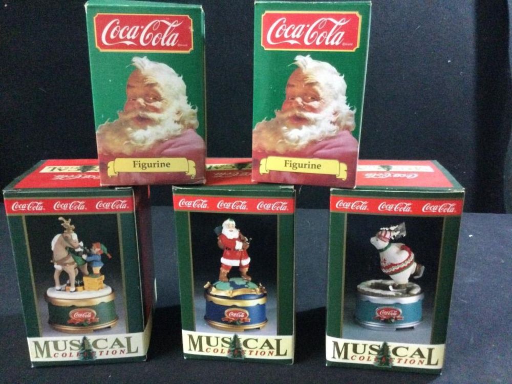 Lot 51: Coca Cola Collectibles