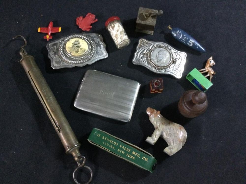 Lot 67: Vintage Mix Lot