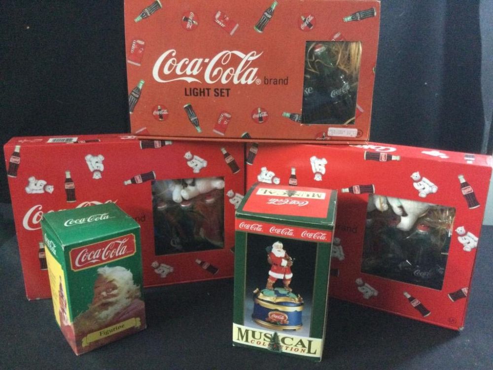 Lot 114: Coca Cola Collectibles