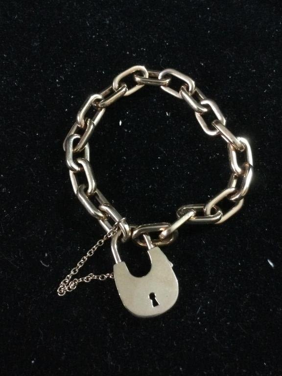 Lot 119: Michael Kors Bracelet