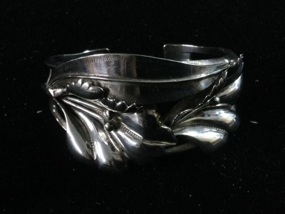 Lot 136: Sterling Cuff Bracelet