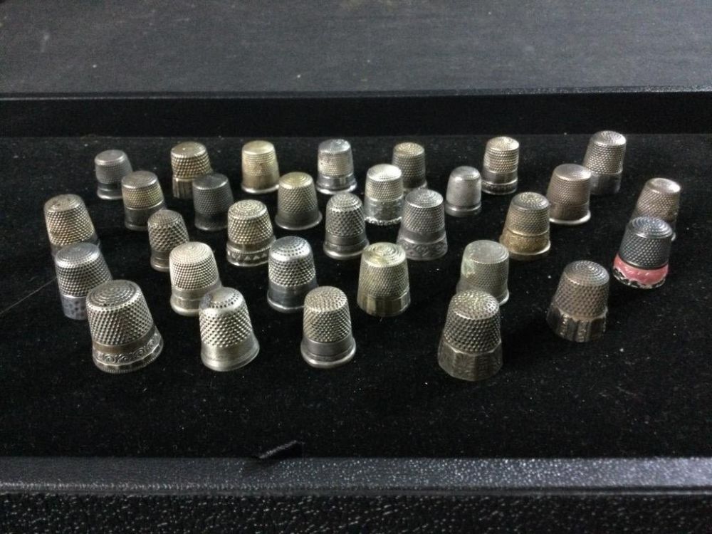 Lot 188: Sterling Thimbles