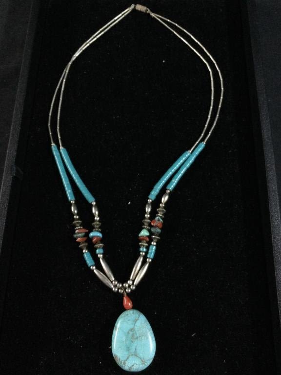 Lot 190: Navajo Sterling/Turquoise Necklace
