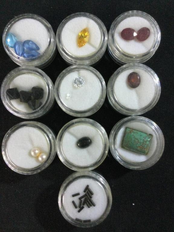 Lot 194: Gemstones