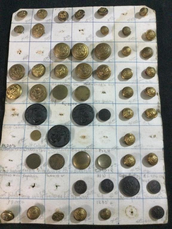 Lot 28: Vintage Military Buttons