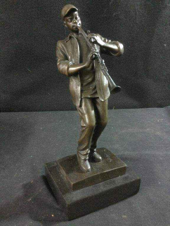 Lot 42: Bronze Musician