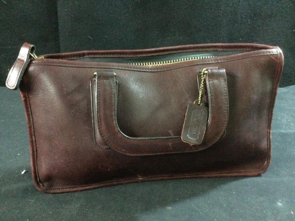 Lot 86: Antique Coach Bag