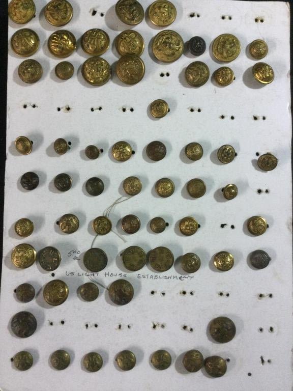 Lot 88: Antique Military Buttons