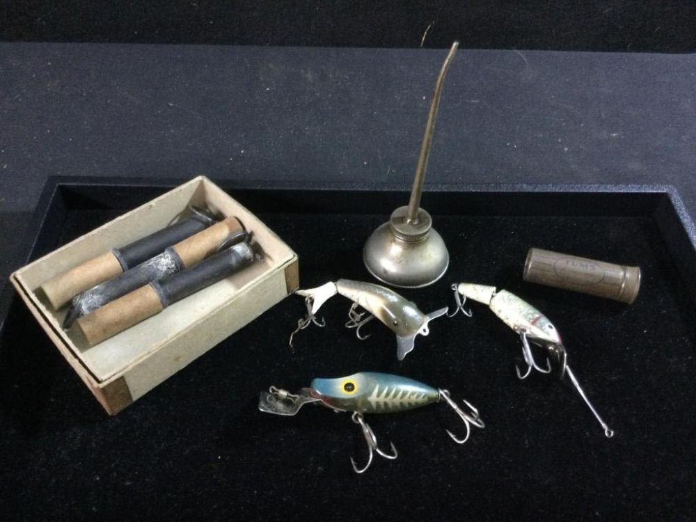 Lot 100: Vintage Mix Items